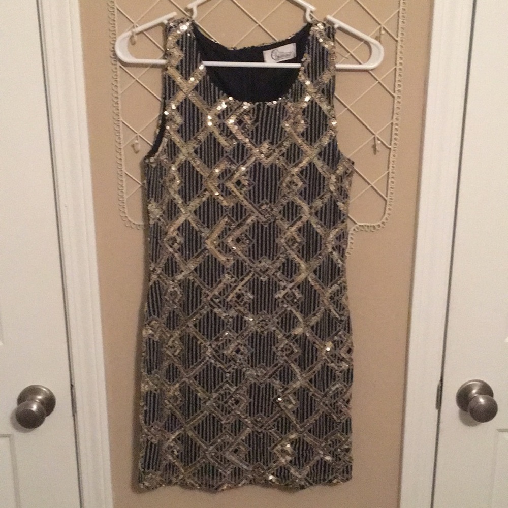 Perfect cocktail dress!